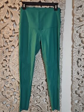 Fanka  High-Waist Green Active Leggings NWT